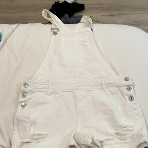 Basic white overalls